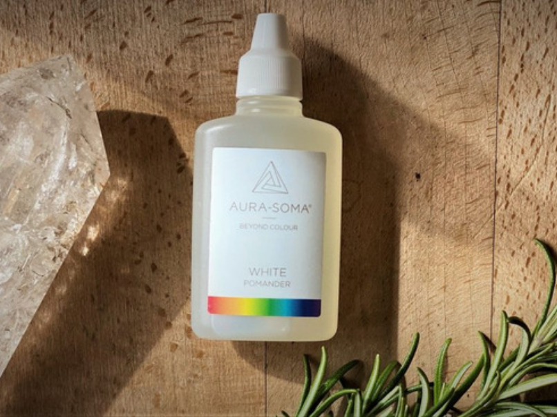 Aura Soma - 創造一個讓更多的愛流通的機會 by Mike Booth