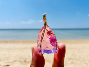 Andara - Venusian Pink Pure Love Pendant Wrapped in 14KGF Necklace <BR> 宇宙無條件的愛 14K金箔線包裹 14 KGF 項鍊 - newearthstore