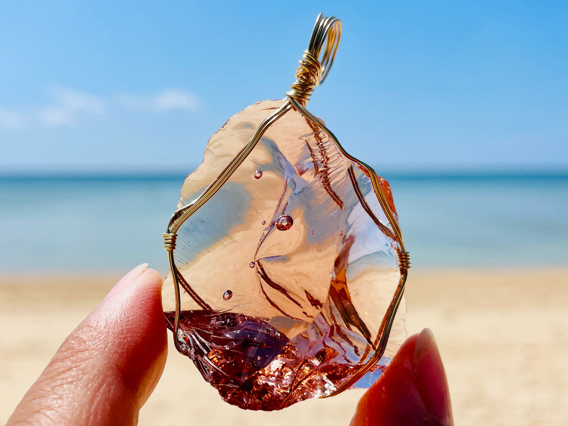 Andaras - Champagne Lemurian Activation Pendant with Necklace <BR> 溫柔香檳色的列木里亞吊墜 A - newearthstore