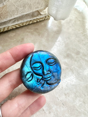 [1113 New Pending] GemGem Crystal NEG Exclusive - Moon Face Blue Flash Labradorite <BR>全藍光月亮拉長石 - newearthstore