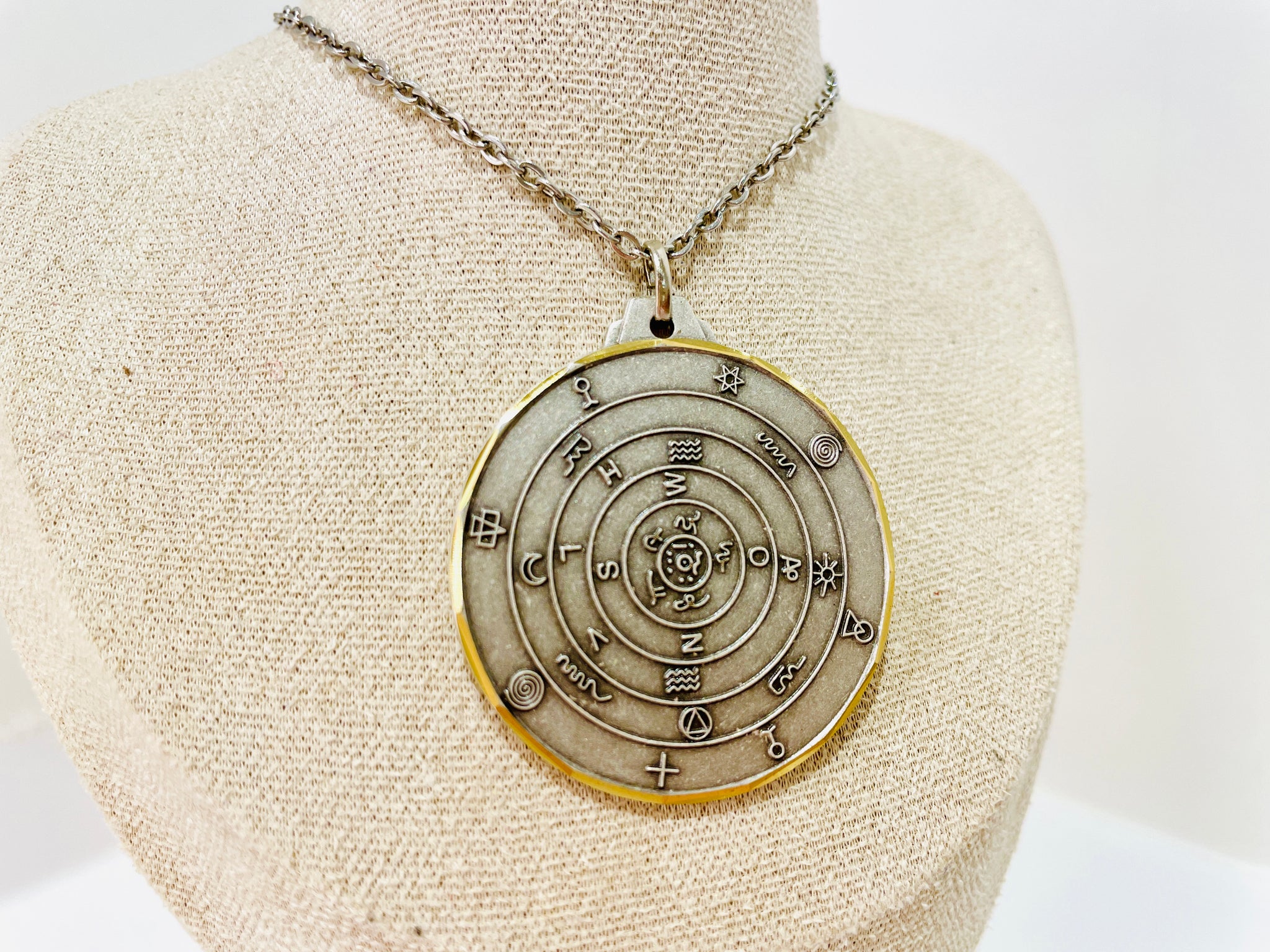 Atlantis Shield Synchronicity Jewelry Collection ATLANTIS SHIELD 亞特蘭提斯能量盾牌 (黃銅) ( 有現貨 ...