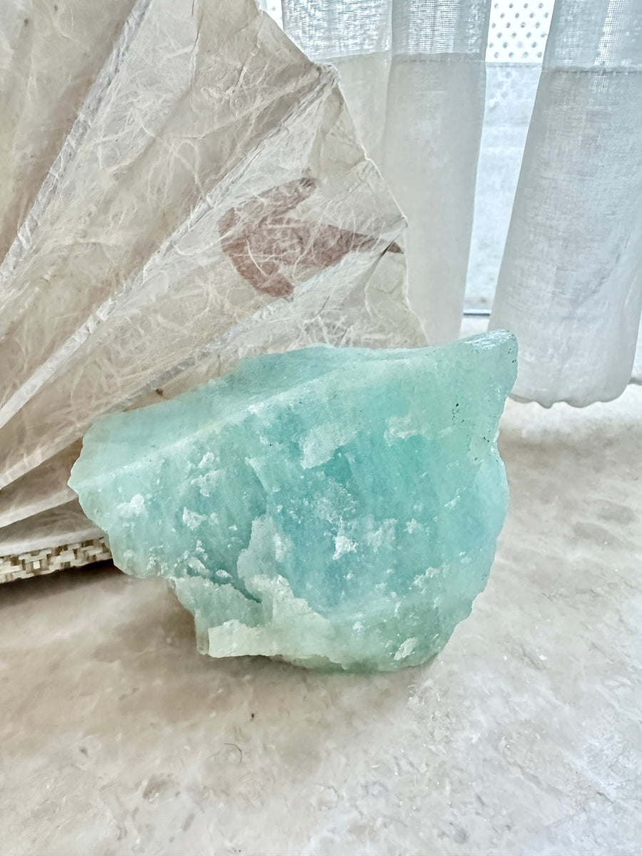 GemGem Crystal NEG Exclusive - Aquamarine Raw Stone  <BR>收藏級稀有巨型海藍寶原石 600grams - newearthstore