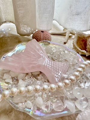 GemGem Crystal NEG Exclusive - Rose Quartz Mermaid Tail  <BR> 粉晶美人魚魚尾晶石 101 grams - newearthstore