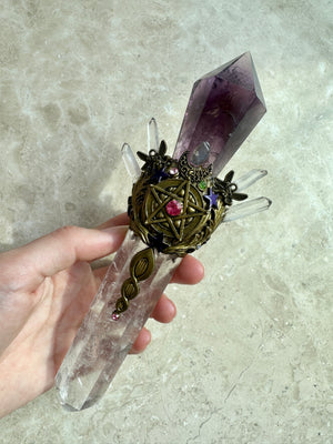 GemGem Crystal NEG Exclusive -  Amethyst And Clear Quartz Magic Crystal Wand    <BR> 雙尖紫水晶與白水晶魔法權杖 261 grams - newearthstore