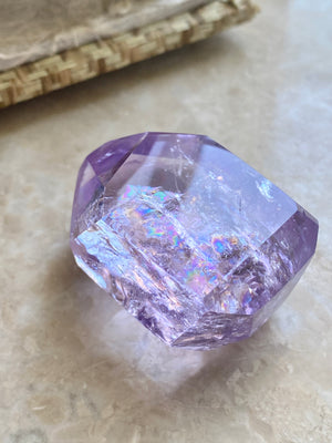 GemGem Crystal NEG Exclusive - Purple Azeztulite<BR>紫色彩虹阿賽斯特萊晶石 - newearthstore