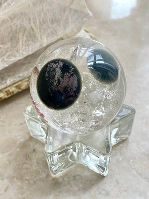 GemGem Crystal NEG Exclusive - Green & Deep Pink Phantom Quartz Sphere<BR>稀有彩幻影幽靈水晶球 - newearthstore