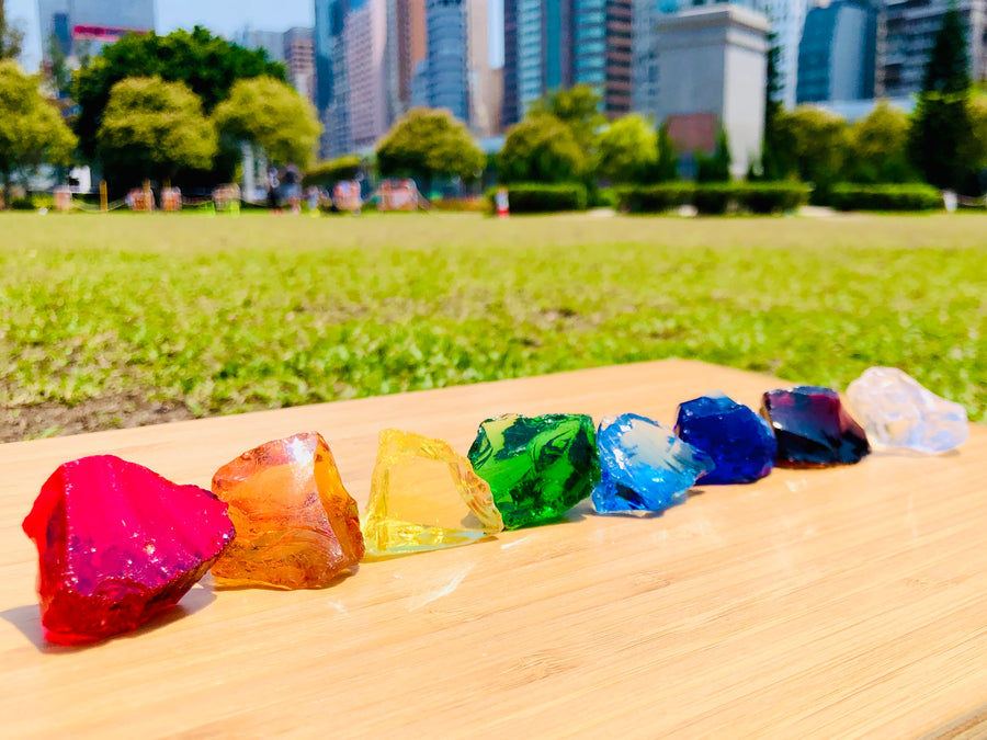 ( new pending ) Andaras - Rainbow Lightbody Chakra Set 8 Pieces 彩虹光體脈輪水晶啟動 143 grams - newearthstore