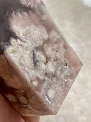 GemGem Crystal x NEG Exclusive Collection - Blossom Agate Crystal Point <BR> 櫻花瑪瑙水晶柱 219 grams - newearthstore