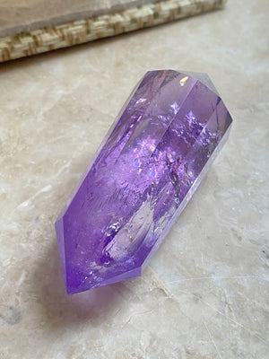 GemGem Crystal NEG Exclusive - 12 Sided Amethyst quartz <BR> 紫水晶12面體 60 grams - newearthstore