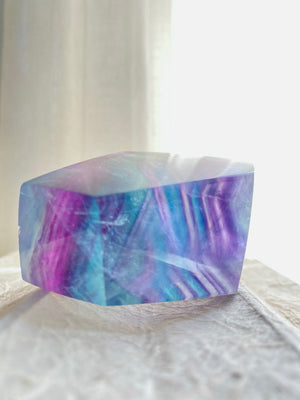 GemGem Crystal x NEG Exclusive - Layered Fluorite Freeform <BR> 紫藍綠三色螢石 189 grams - newearthstore