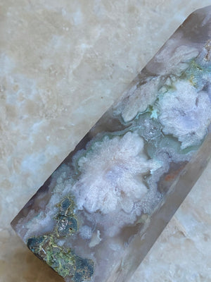 GemGem Crystal x NEG Exclusive - Blossom Agate Crystal Point  <BR> 粉橘色綠色櫻花瑪瑙水晶柱 169 grams - newearthstore