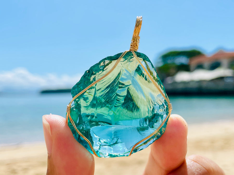 Andaras -  Teal with Sterling 14KFG Wrapping Necklace  <BR> 新地球藍綠色14K金箔線吊墜 - newearthstore