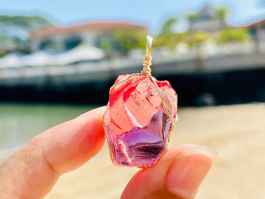 (1116 new pending )  Andaras - Raspberry Royalty Love Pendant Wrapped in 14KGF Necklace <BR> 愛神之光吊墜 - newearthstore