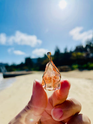 Andaras - Lemurian Champagne Pendant in 14KGF <BR> 溫柔香檳色的列木里亞吊墜 - newearthstore