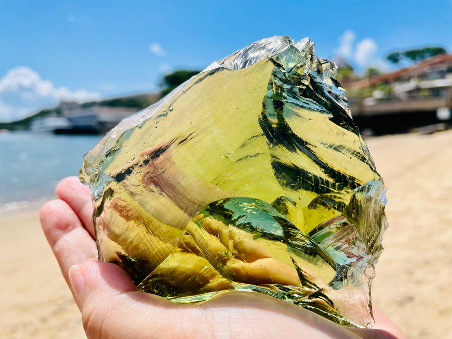 Andaras - Olivine Diamond Heart Connection Refined Abundance Activation <BR> 橄欖金心的豐盛 353 grams - newearthstore